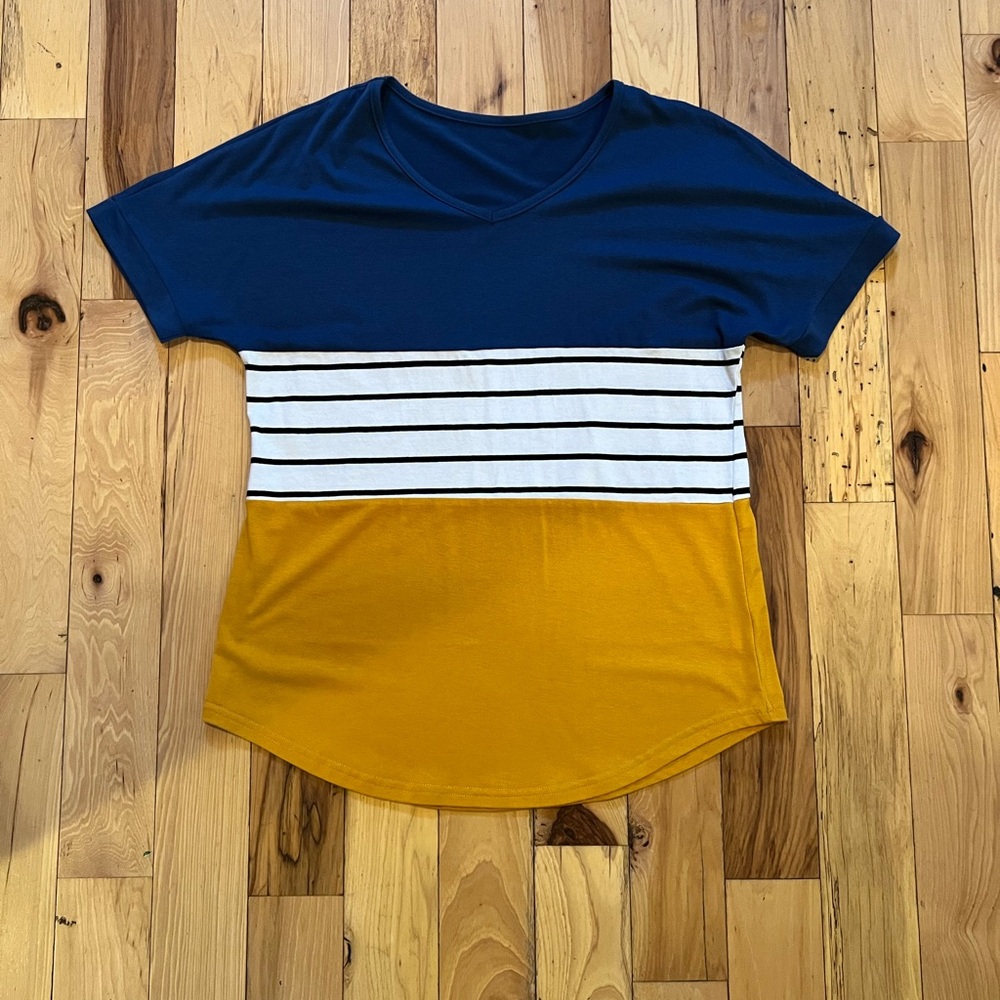 Pecameo Colorblock Striped Women's Top